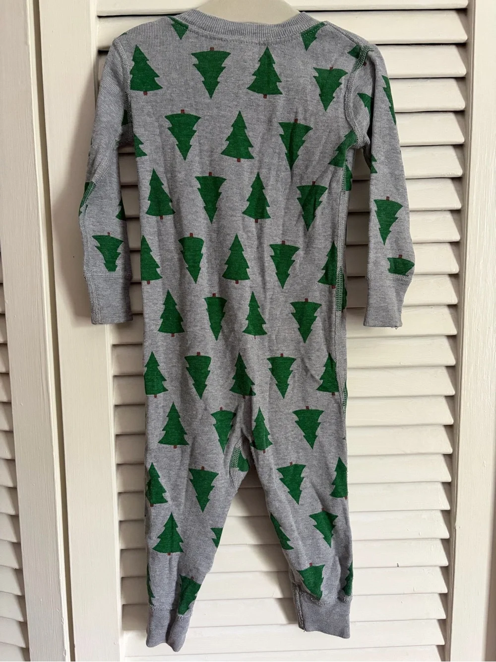 Hanna Andersson Gray Christmas Tree Pajamas